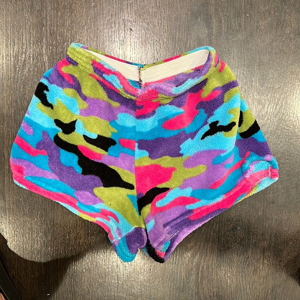 Fuzzy pajama shorts camo pink, green, black and blue girls size 8-10